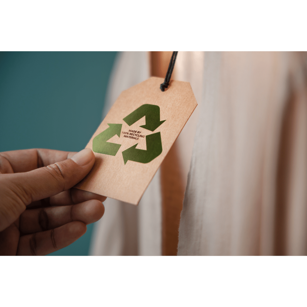 descarte ilegal roupas tecido reciclado Uhnika
